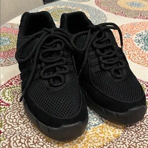 Bloch Boost Mesh Split Sole Dance Sneaker size 7 women’s